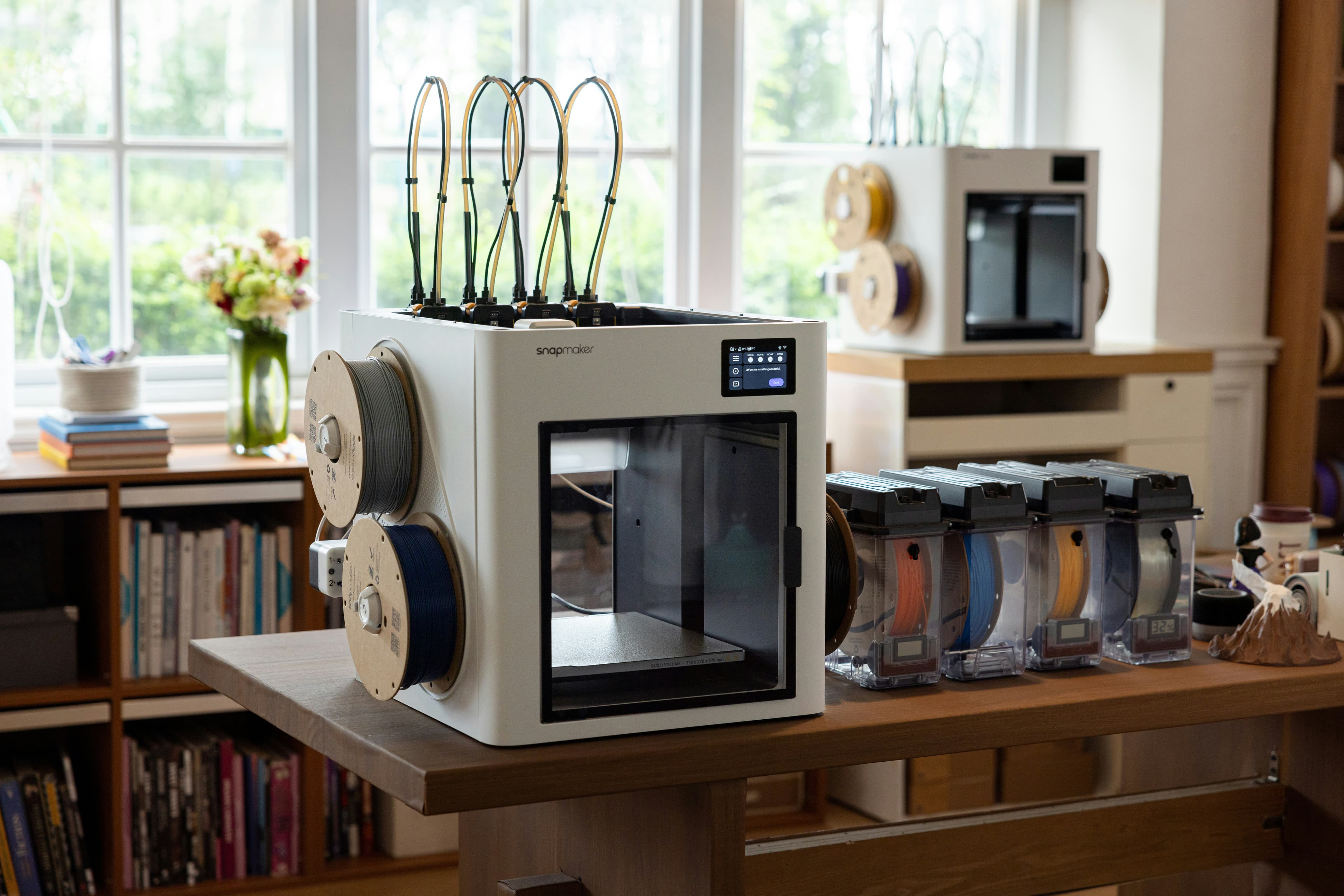 Multiple printers and filament spools